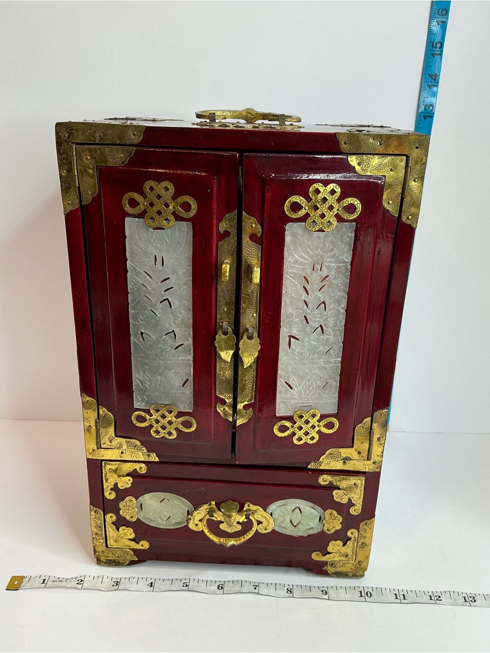 Vintage Chinese decorative wooden Jewelry case(missing lock)